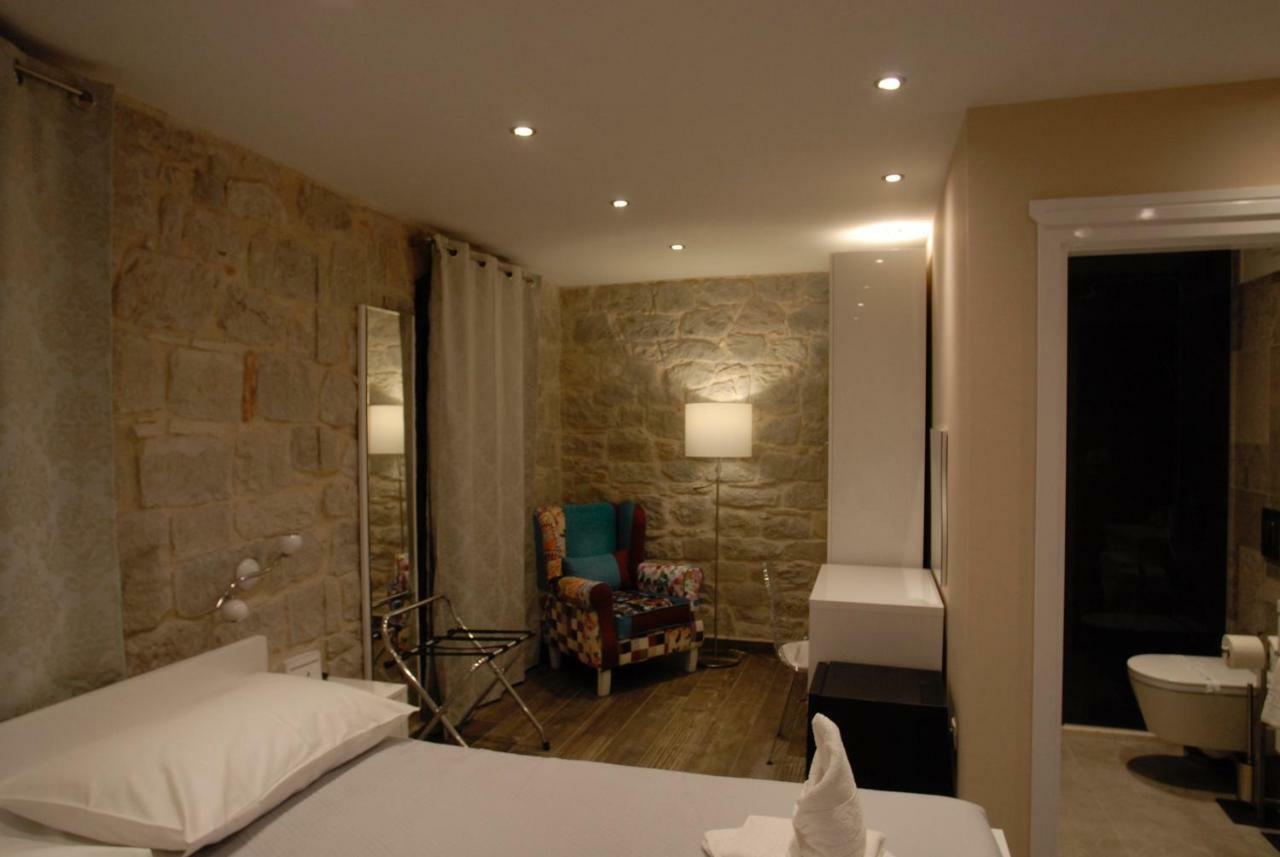 Elegant Residence Rooms & Apartments Split Exterior foto